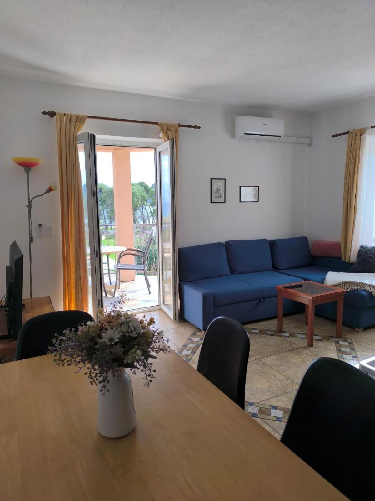 Apartments Blanca فوديس المظهر الخارجي الصورة